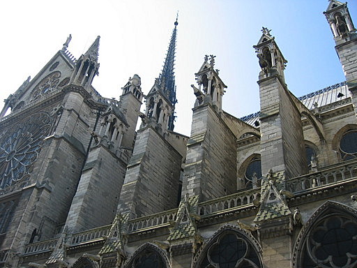 Notre Dame, varsin jylhÃ¤ ilmestys