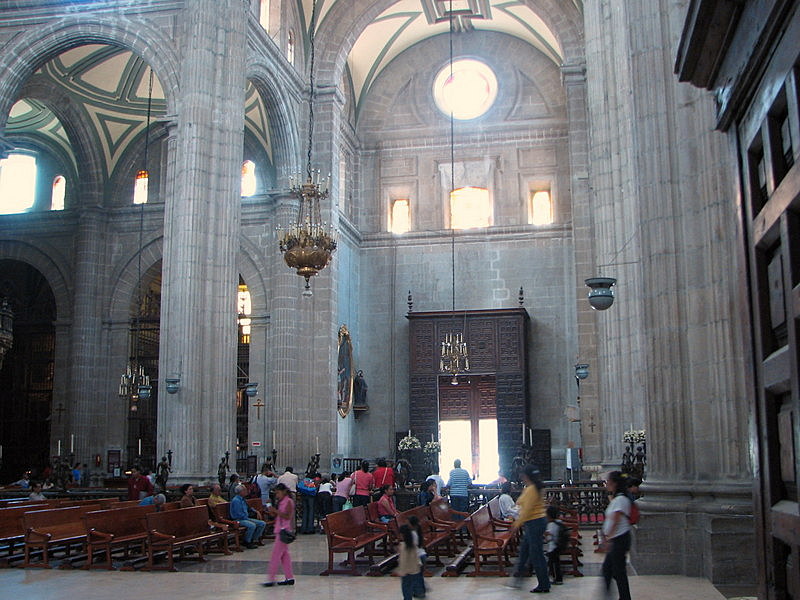 Inside the Metropolitan Cathedral