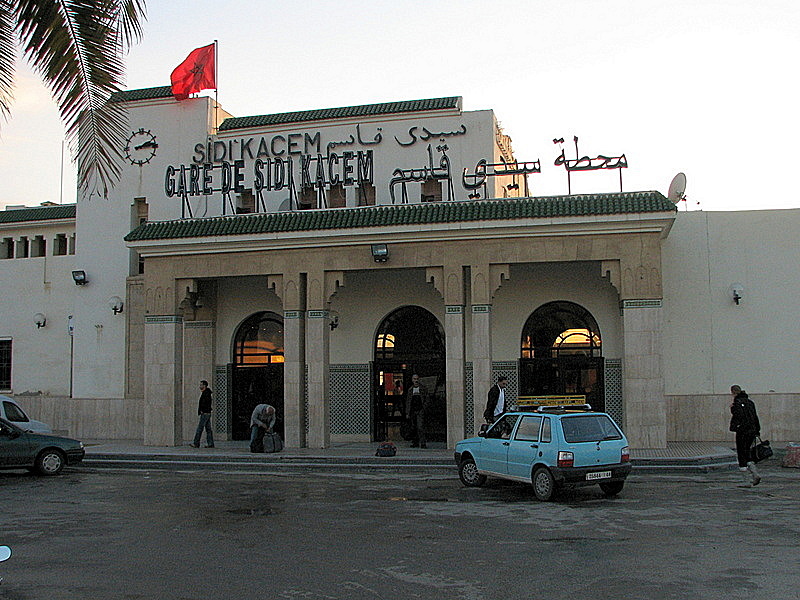 Sidi Kacem train station