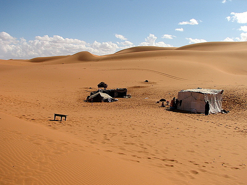 Dunes of Erg Chebbi - berber habitation